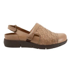 Women's Softwalk Salina Woven II Clog